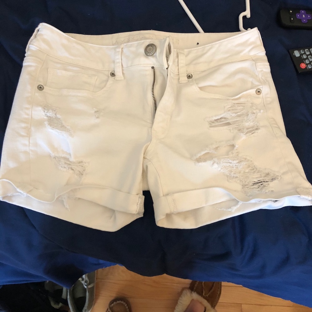 AE white shorts